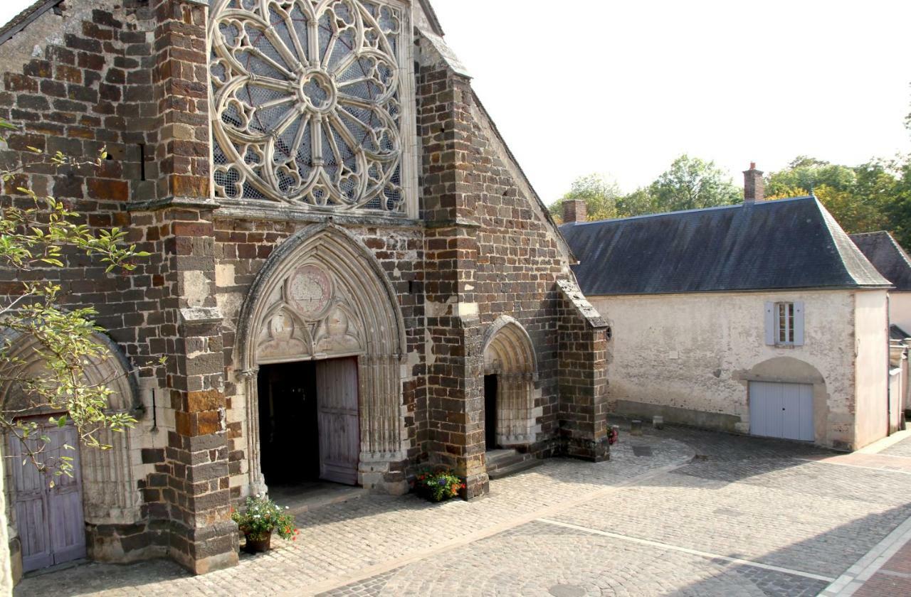 La maison Jeanne d'Arc Saint-Fargeau  Extérieur photo