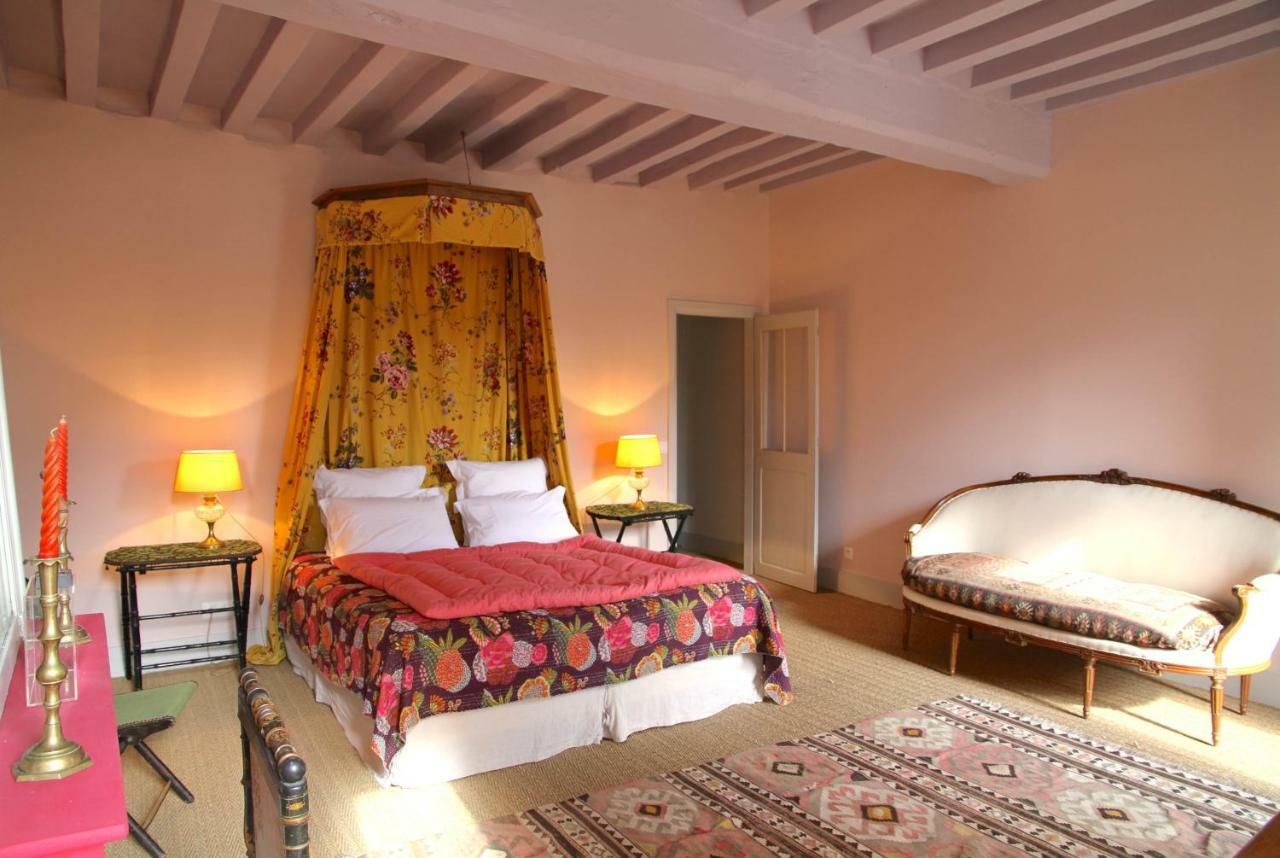 La maison Jeanne d'Arc Saint-Fargeau  Extérieur photo