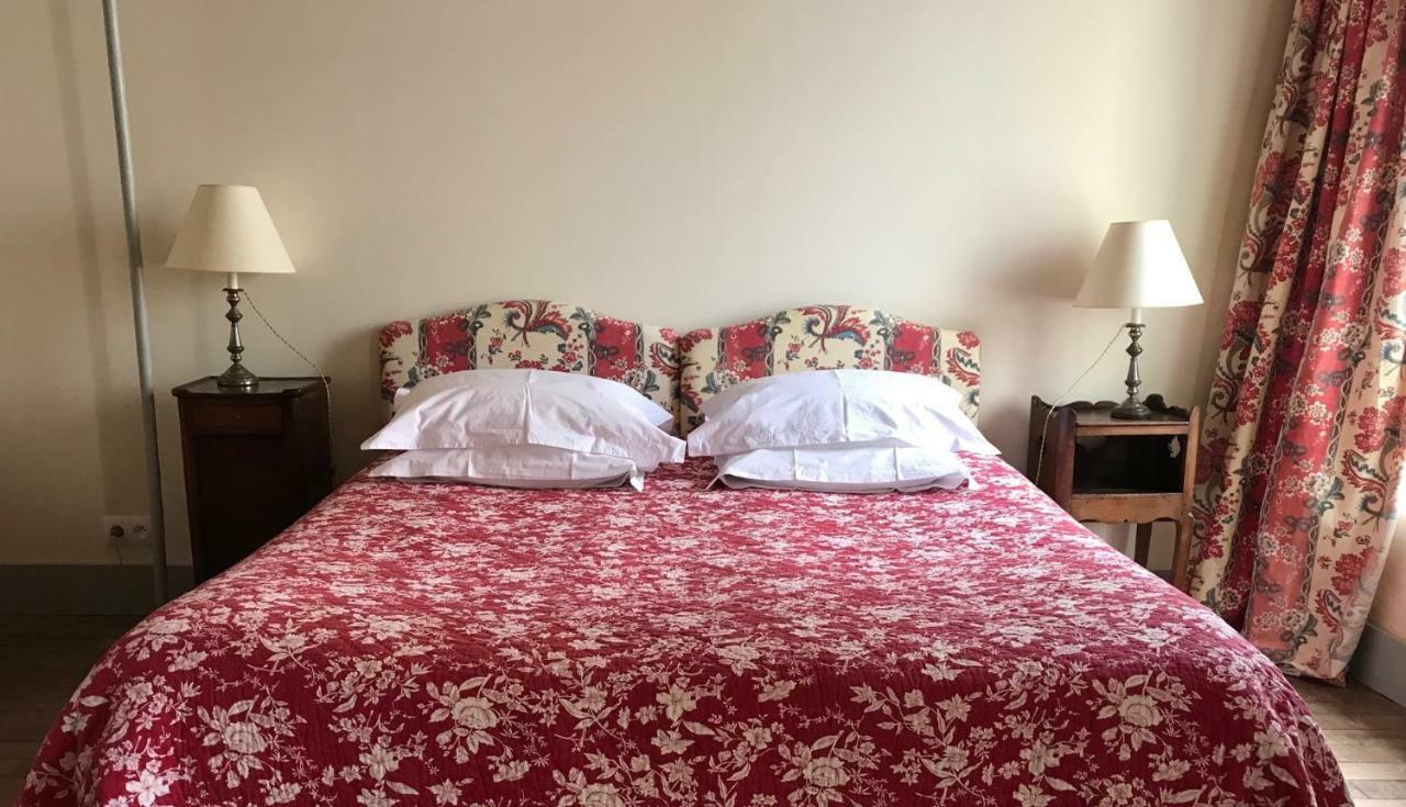 La maison Jeanne d'Arc Saint-Fargeau  Extérieur photo